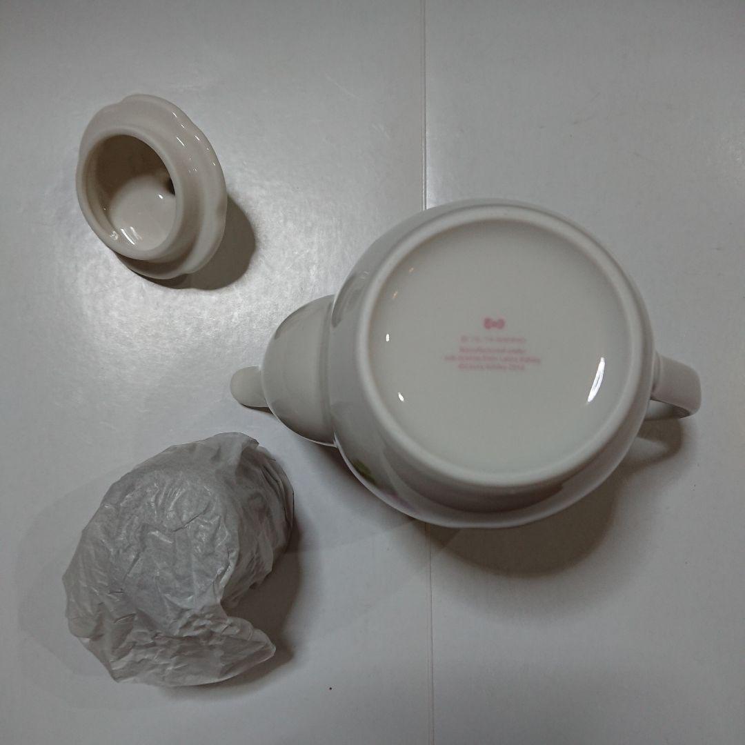 ティーセット バラ ホワイト 5点 ハローキティ × ローラアシュレイ 金彩劣化