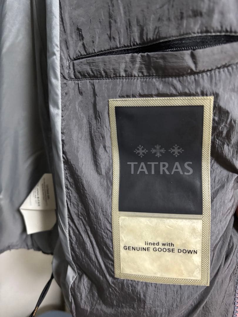 タトラス グレー ポリテアマ 01サイズ ダウンコート （定価15万）