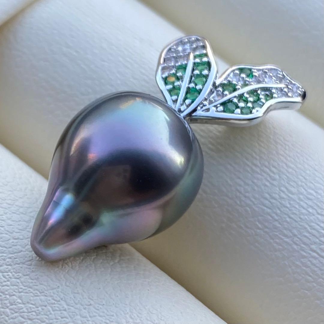 本真珠　南洋黒蝶真珠ネックレストップ　15.4*11.4mmグリーン紫PT927