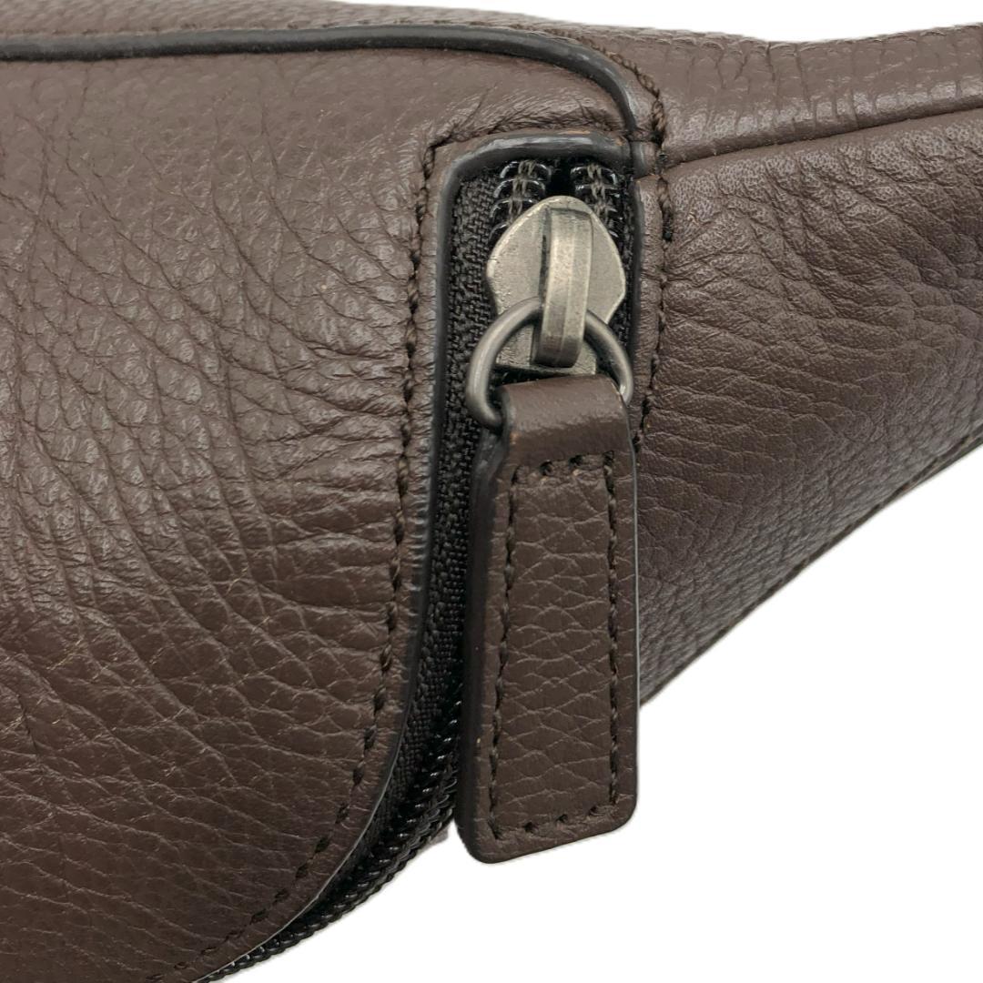 【極美品】COACHコーチ ウエストバッグ クロスボディ シボ革 　ブラウン