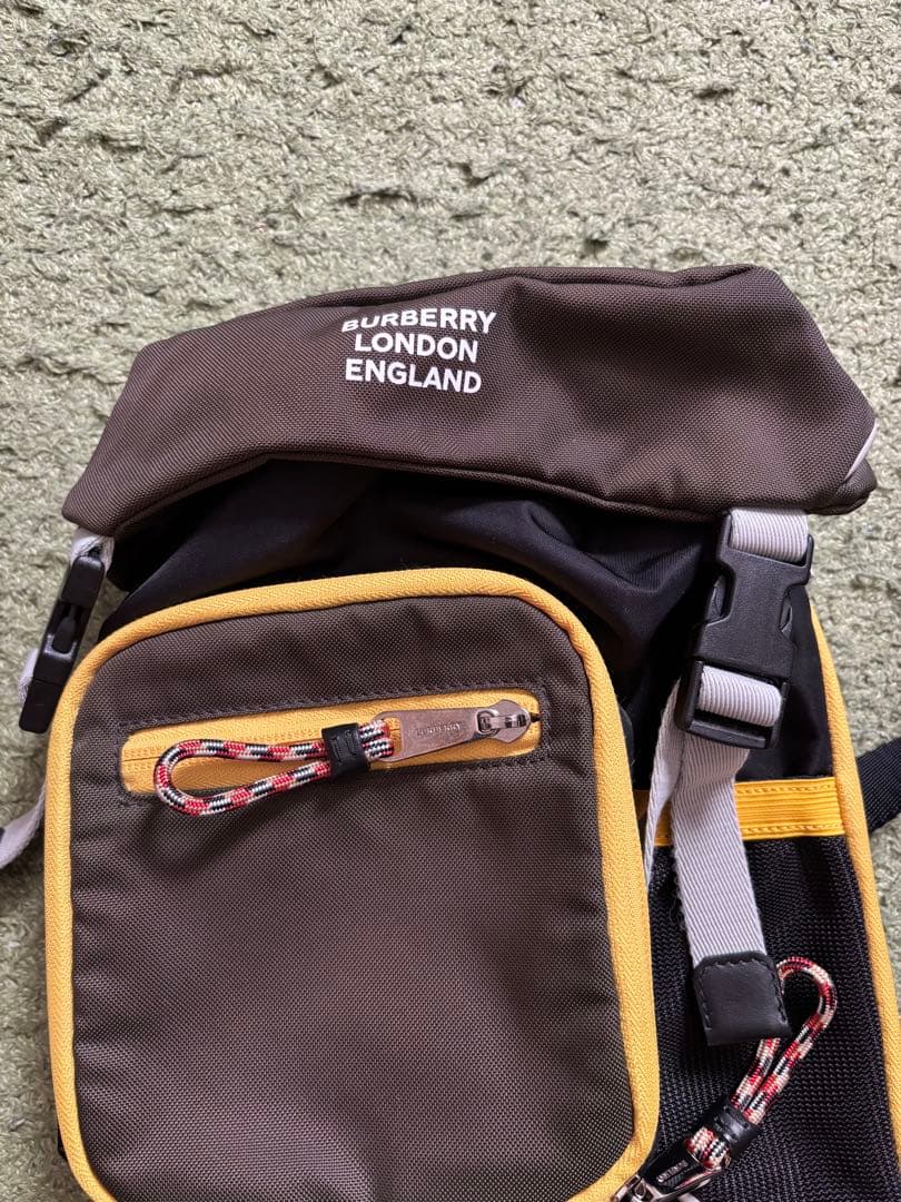 バーバリー　ボディーバッグ