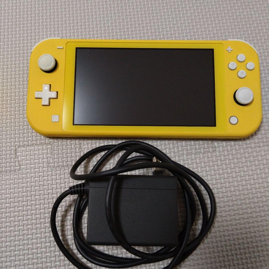 任天堂　スイッチライト　イエロー