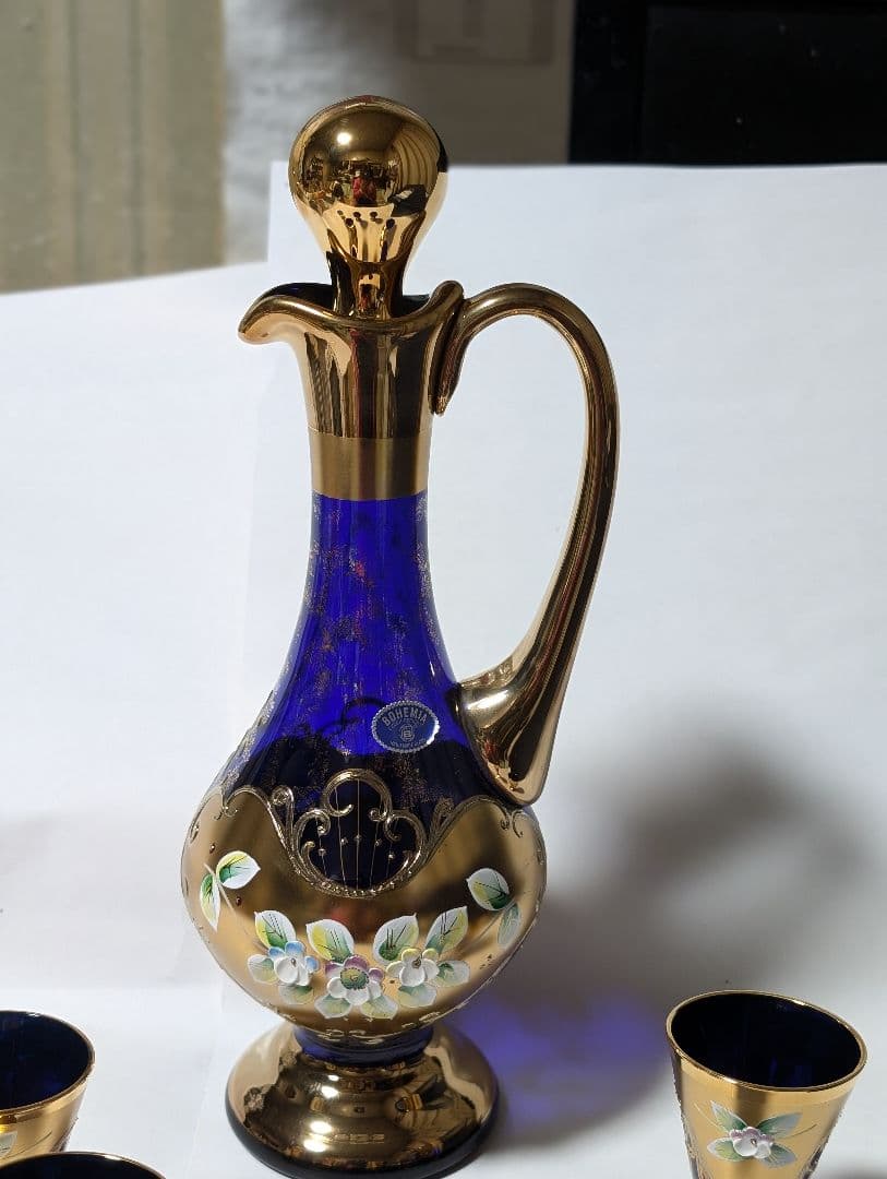 （押し上）BOHEMIA GLASS LASKA デキャンタとショットグラス