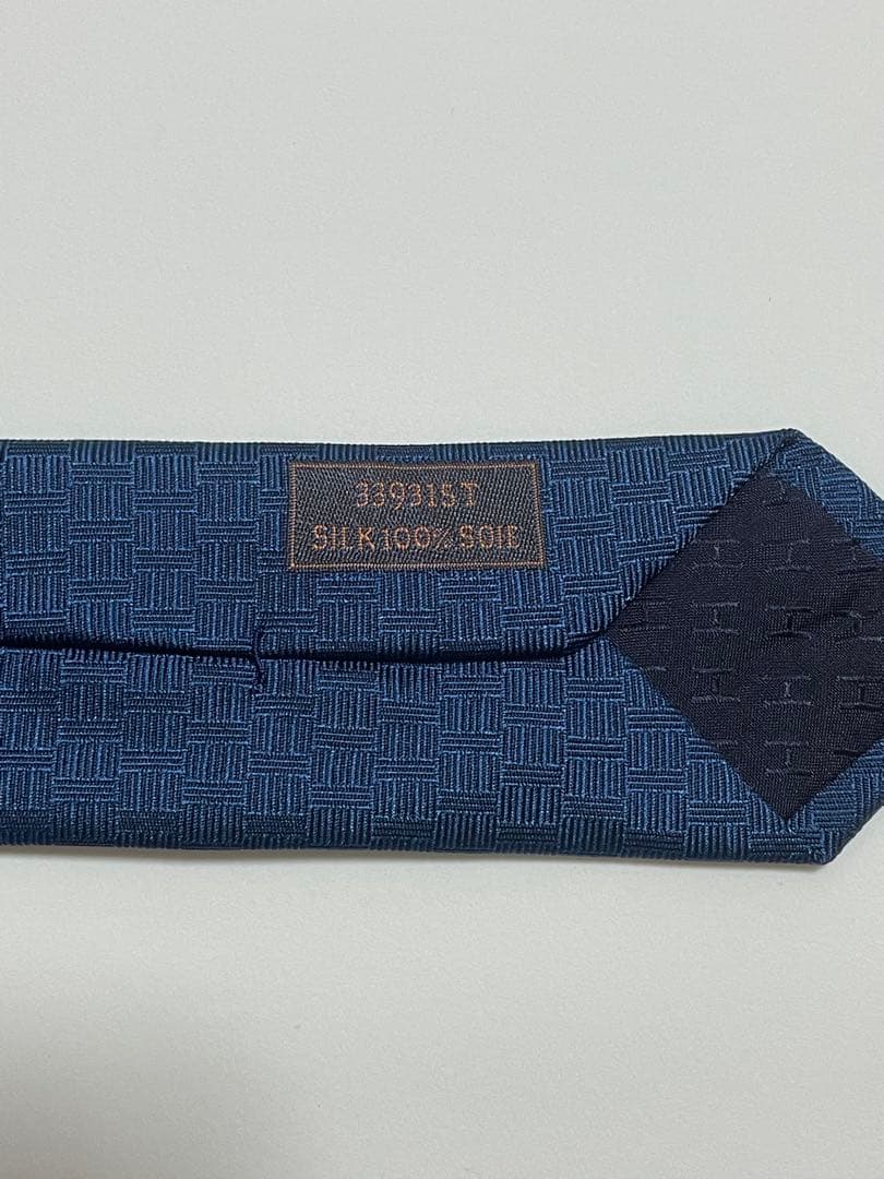 マロン【新品未使用】HERMES ネクタイ新品　箱・タグ付き 正規品