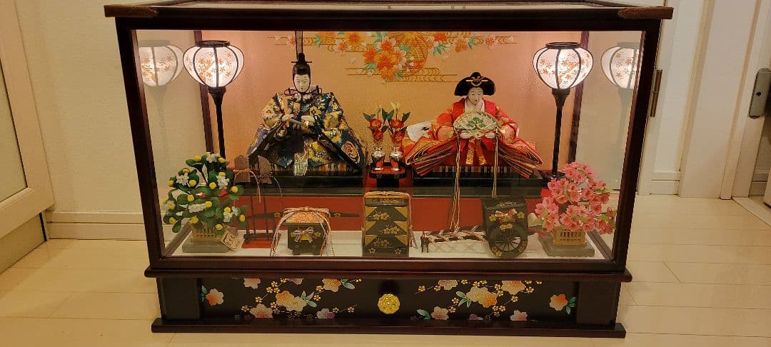 雛人形　ガラスケース　オルゴール付き
