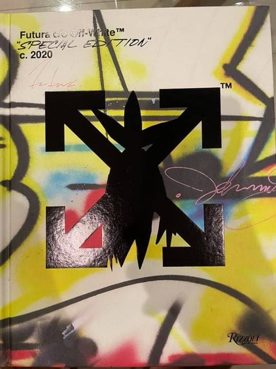 【限定700冊SN入り】FUTURAxOFF-WHITE