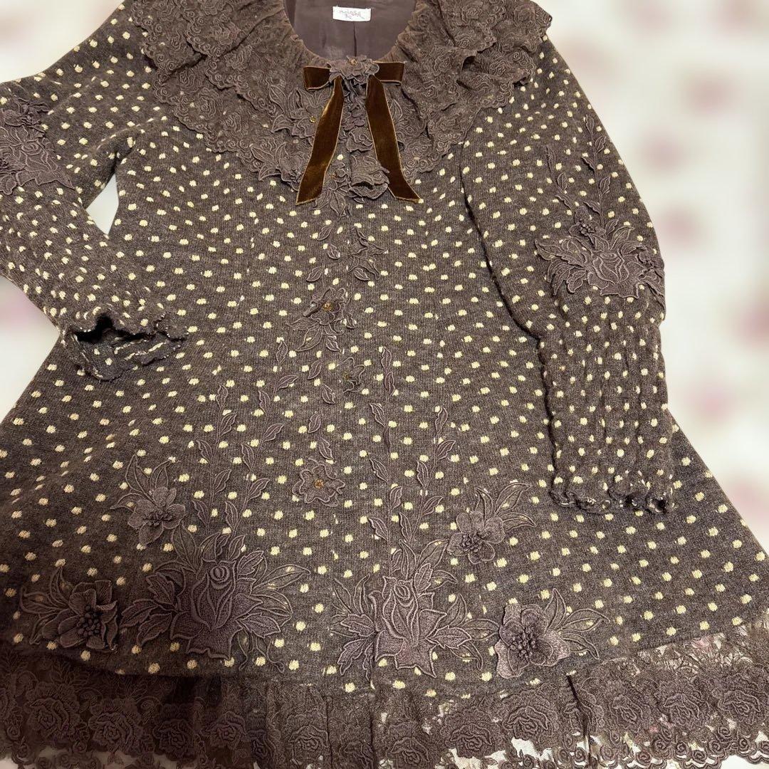 アトリエまりこ♡薔薇モチーフ＆キラキラビーズ・リボンとレースのコート・アミティエ