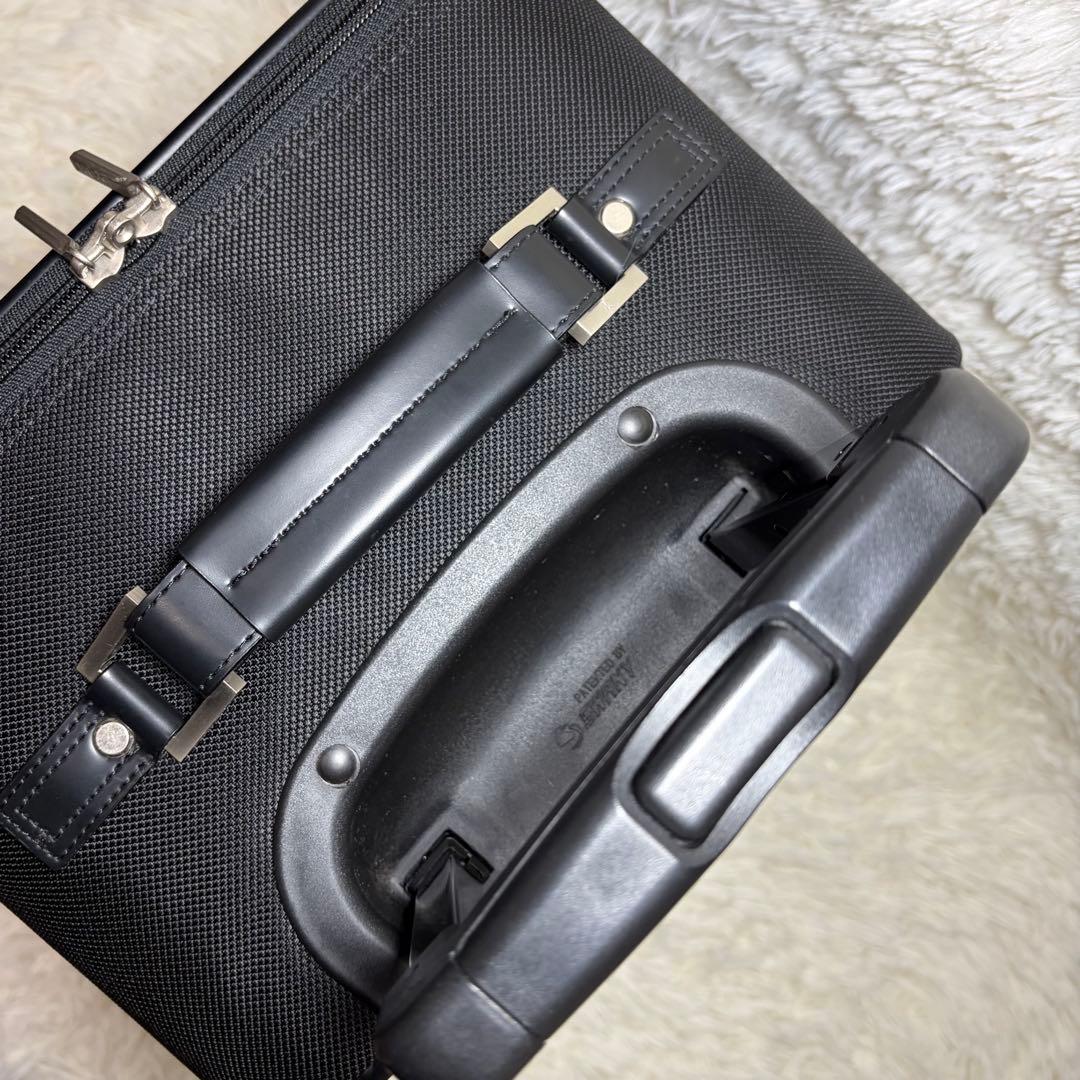 ✨極美品　SWANY スワニー 4輪 スーツケース キャリーケース 機内持ち込み
