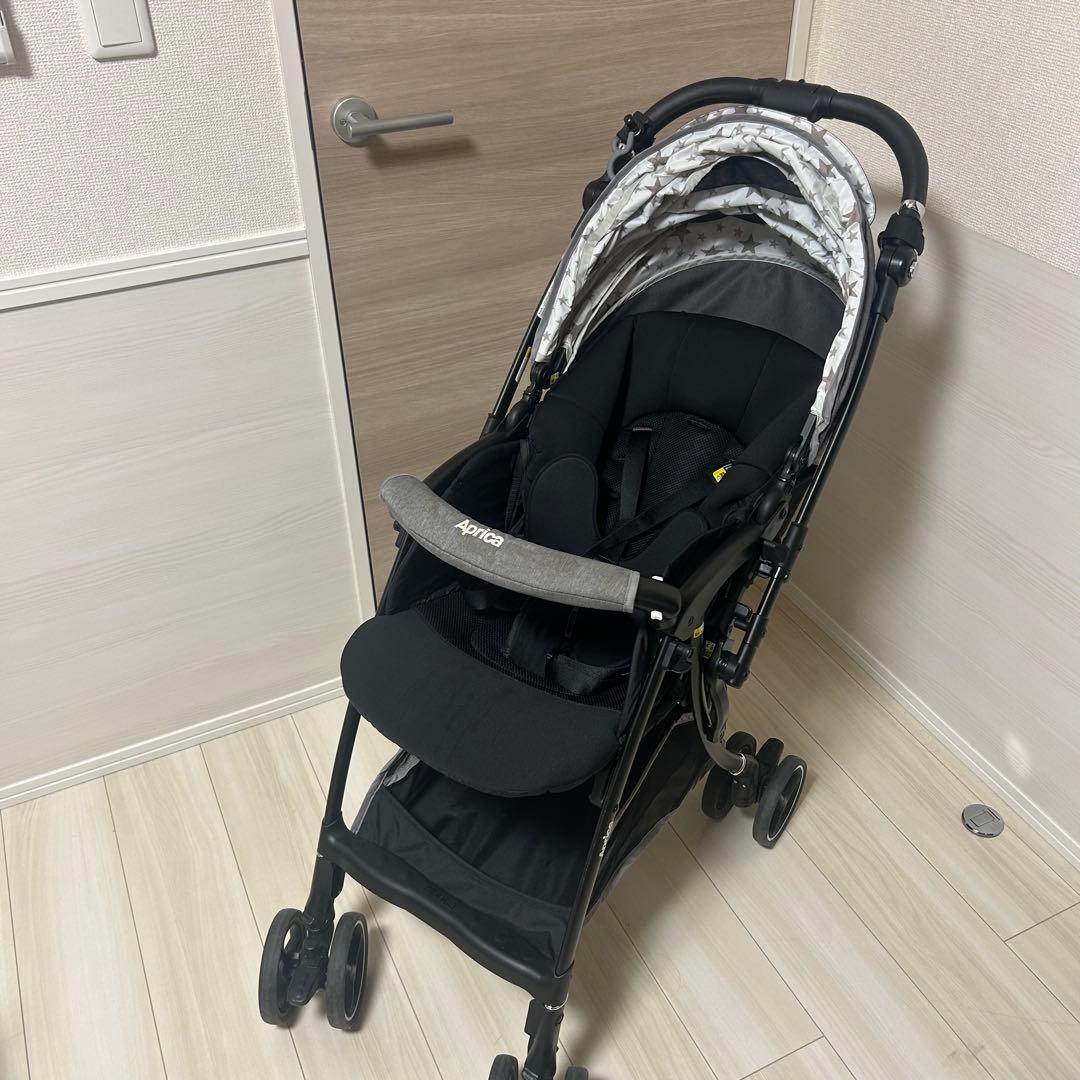 Aprica ベビーカー ブラック　ラクーナエアー　コンパクト