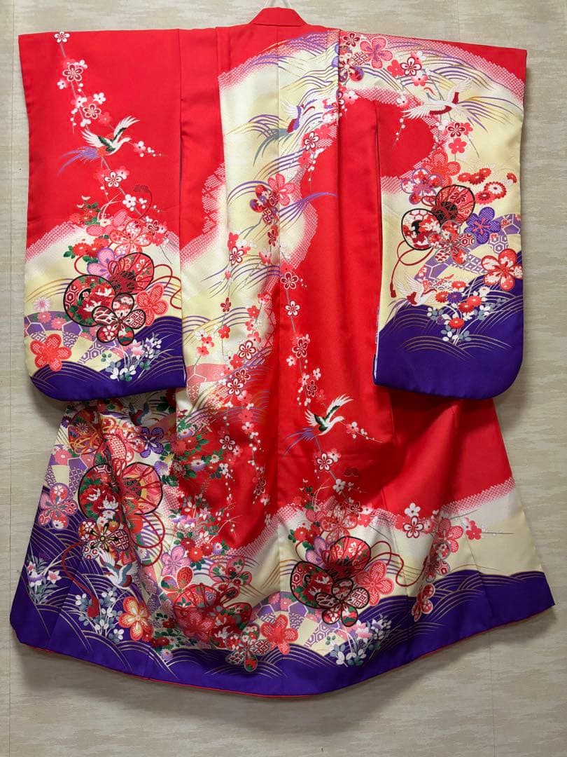 七五三　7歳女の子着物　2点セット　朱赤と紫　鼓　青海波　梅　鹿子柄