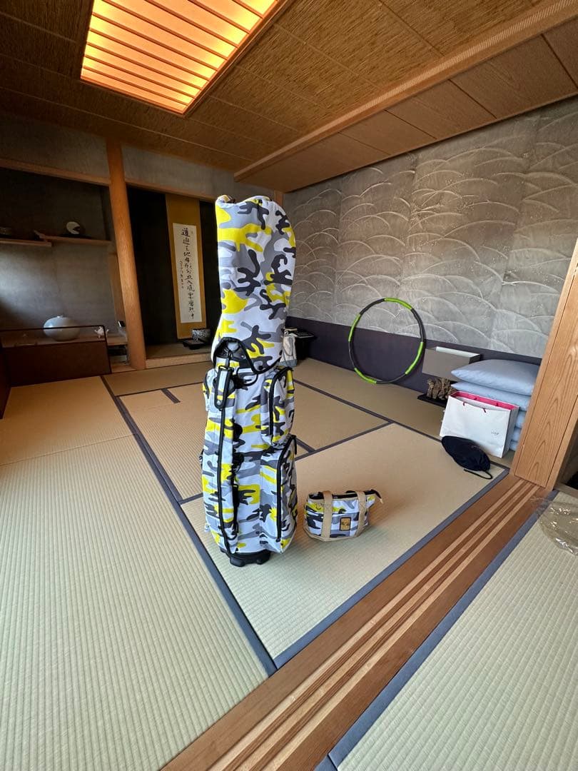 v12ゴルフキャディバッグ8.5インチ他3点セット