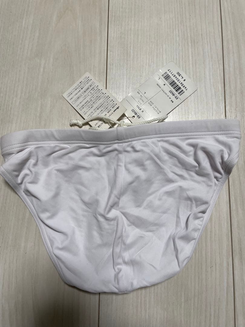 再！値下！ellesse swim 競パン水着 Lサイズ 白