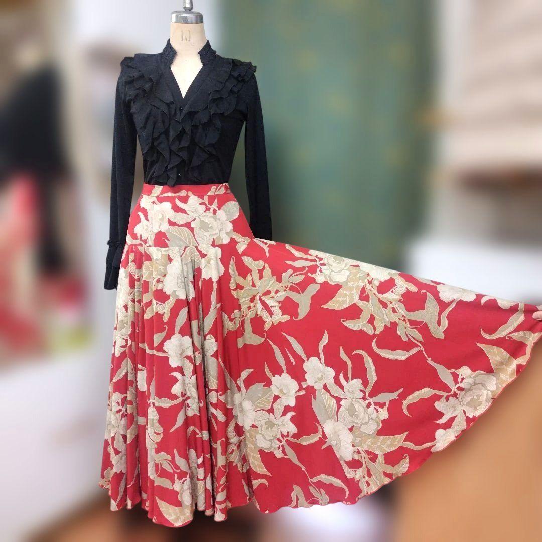 赤といぶし金の花柄ファルダ