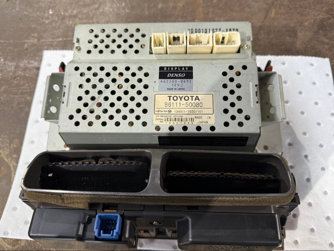 トヨタ 30 31 セルシオ　木目パネル　マルチ付き