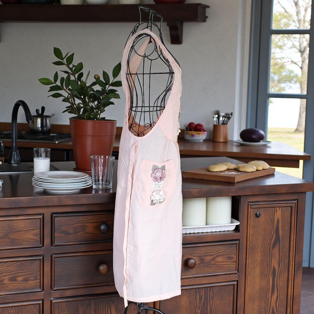 【新品未使用】Potechino （ポテチーノ） さえら エプロン