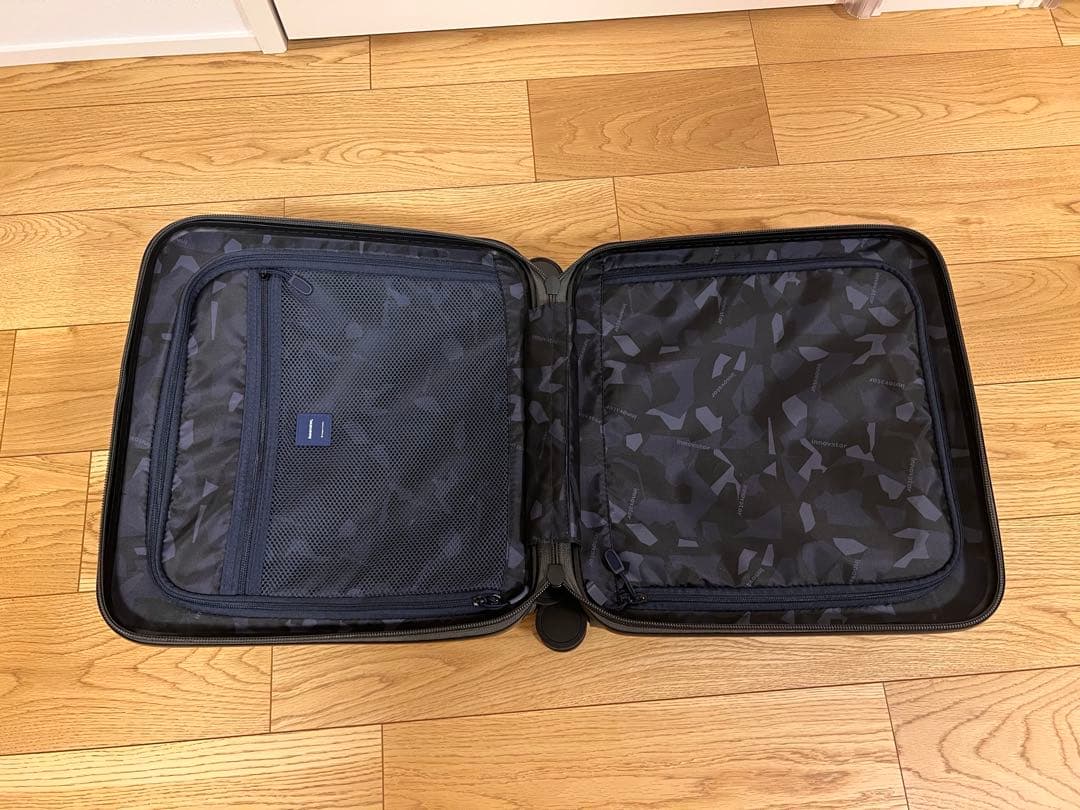 innovator inv20 スーツケース　機内持ち込み