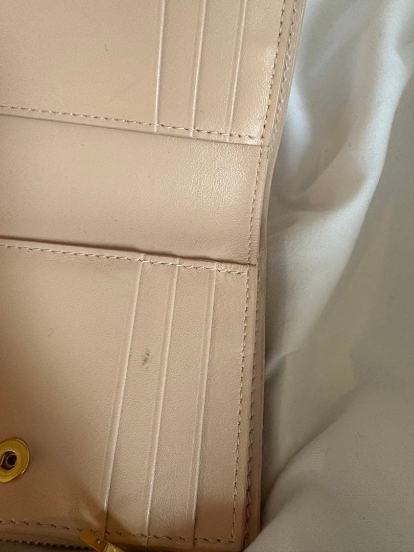 bottega veneta ベージュ 二つ折り財布