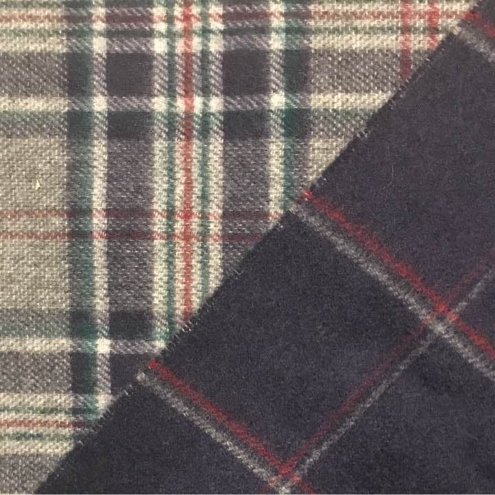 Johnstons of Elgin マフラー 未使用品