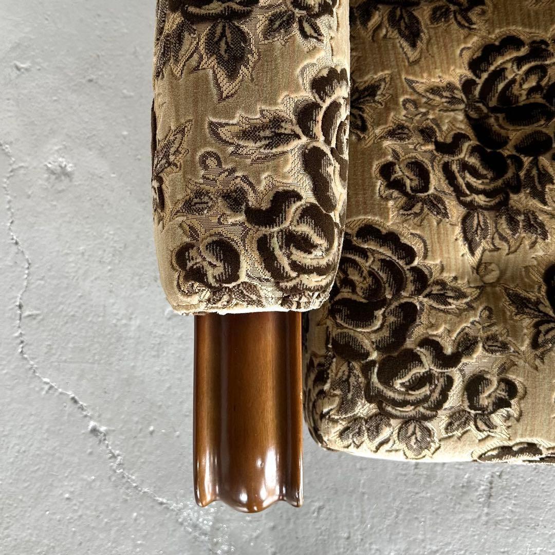 ✦喫茶店レトロ✦花柄モケット ソファ 木製アーム 昭和ヴィンテージ 金華山