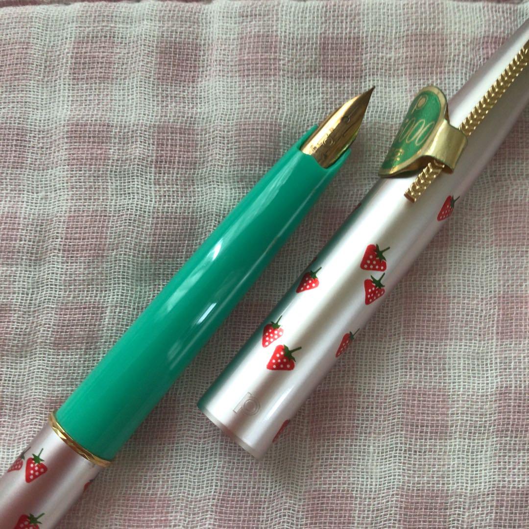 プラチナ 14K 14金 万年筆 ショート 細字 いちご 苺 緑 廃盤