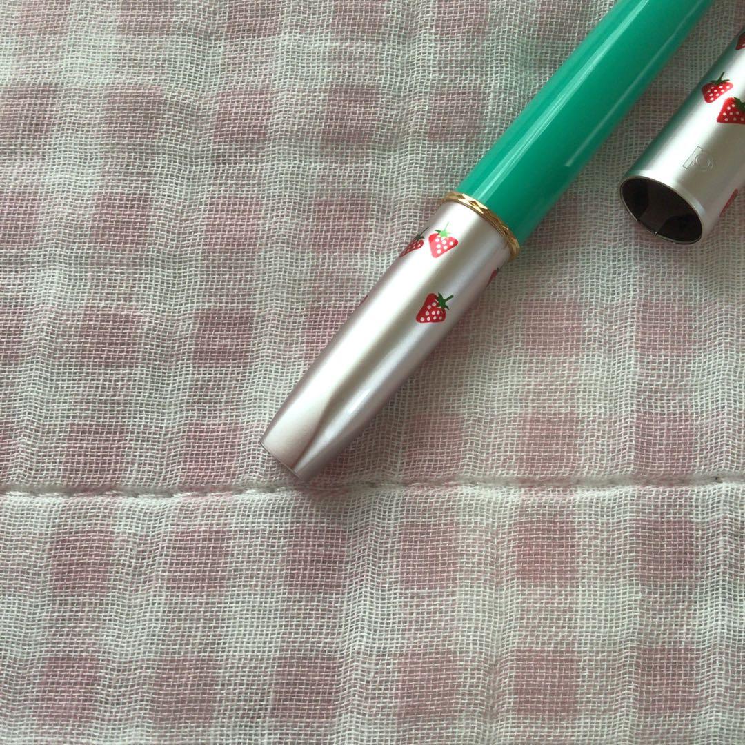 プラチナ 14K 14金 万年筆 ショート 細字 いちご 苺 緑 廃盤