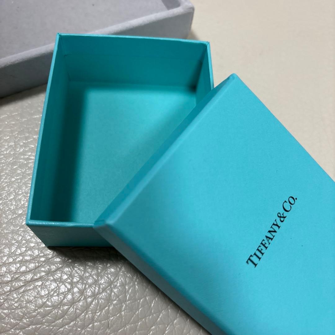 Tiffany & Co. フレンドジップ　ペリドットリング