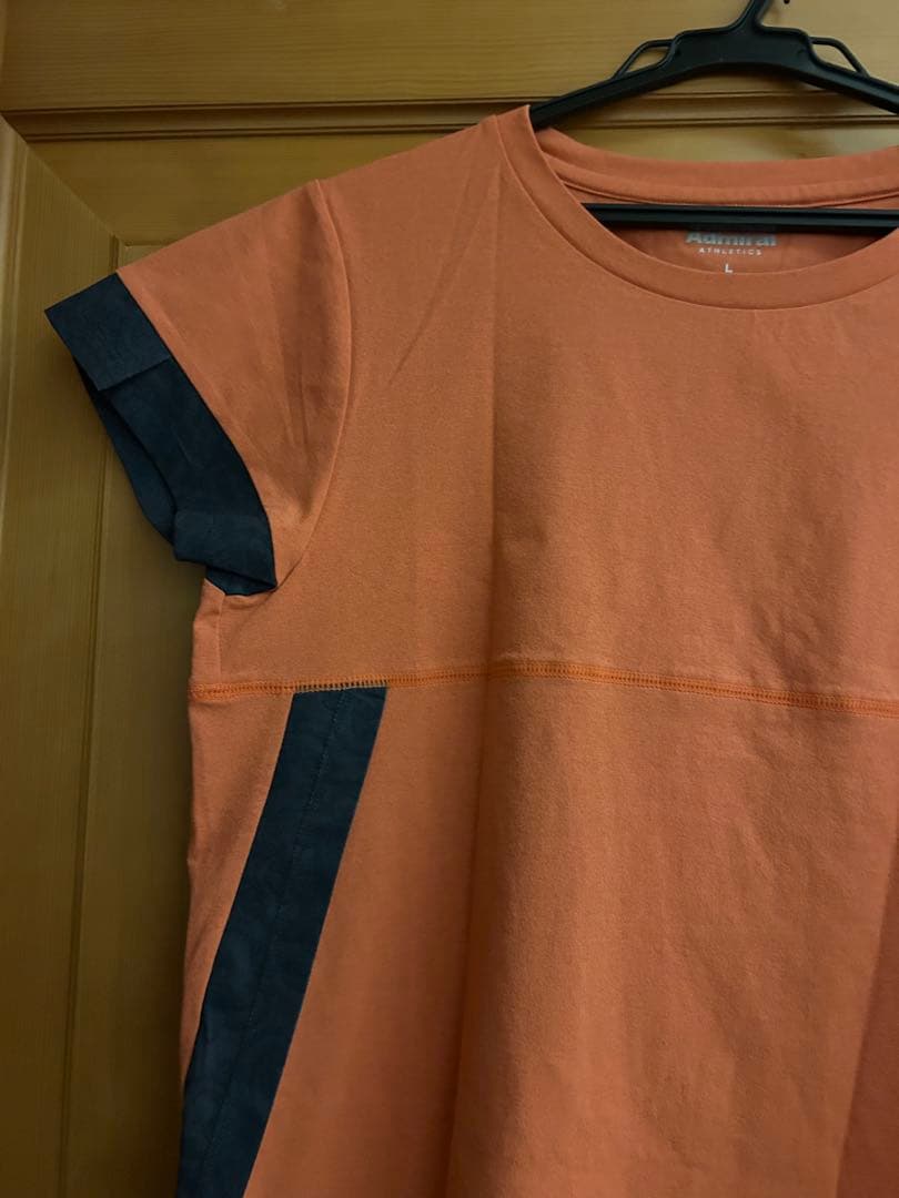 アドミラル　テニスウェア　オレンジ色トップス　Lサイズ