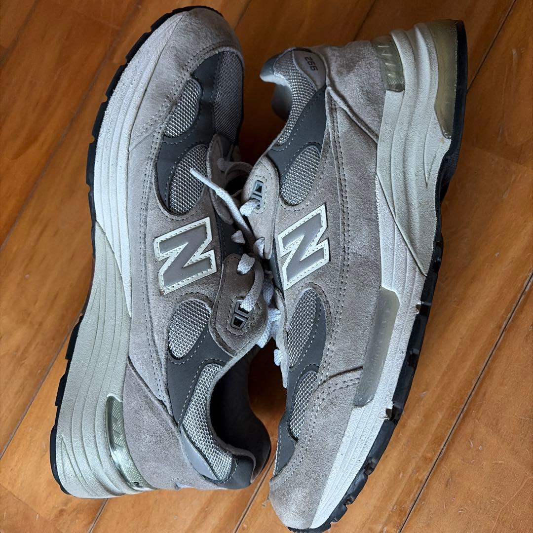 ぽ*ん様 New Balance 992 (2022) \"Gray\"