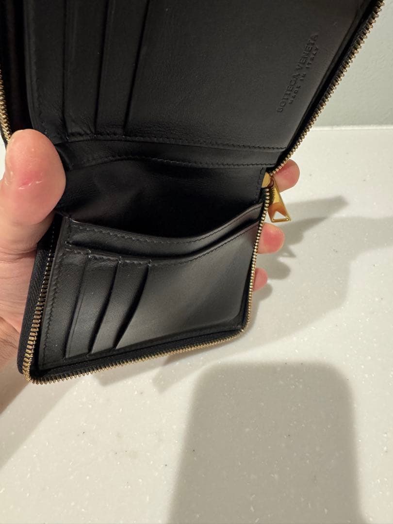 ボッテガ・ヴェネタ BOTTEGA VENETA ラウンドファスナー二つ折り財布