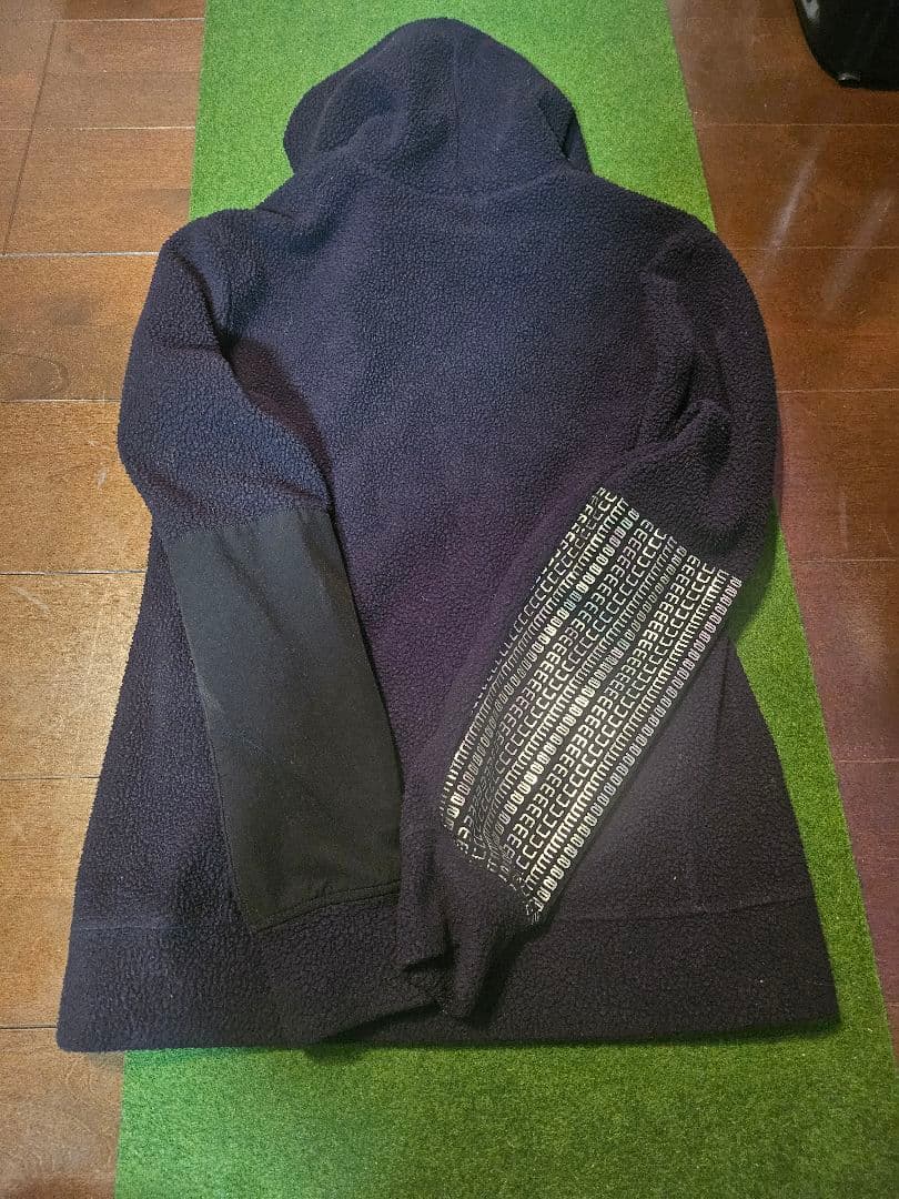 muta ムータ　ジップパーカー　美品　黒