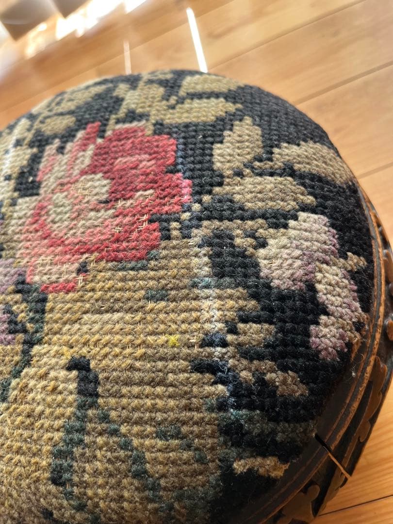 アンティーク　イギリス　フランス　オットマン　プチポワン②