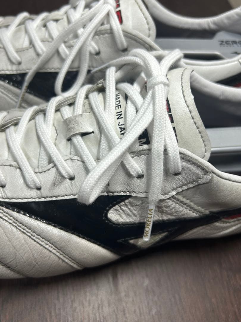 【美品】ミズノ モレリアⅡ JAPAN 27.5cm 人工芝使用　靴紐新品