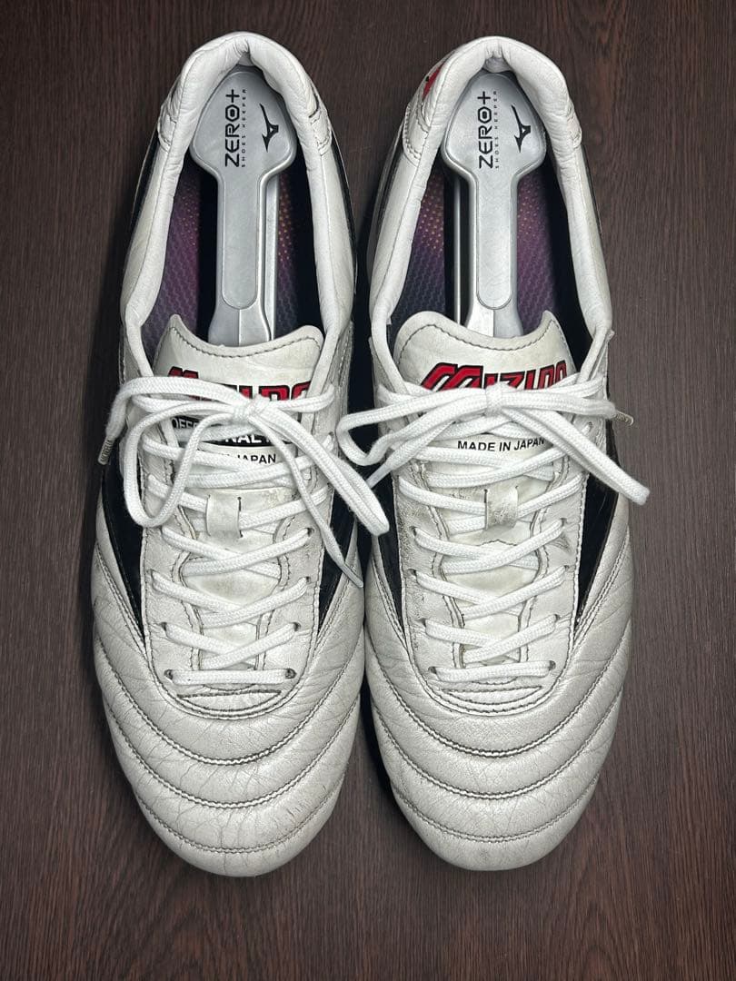 【美品】ミズノ モレリアⅡ JAPAN 27.5cm 人工芝使用　靴紐新品