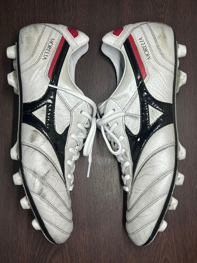 【美品】ミズノ モレリアⅡ JAPAN 27.5cm 人工芝使用　靴紐新品