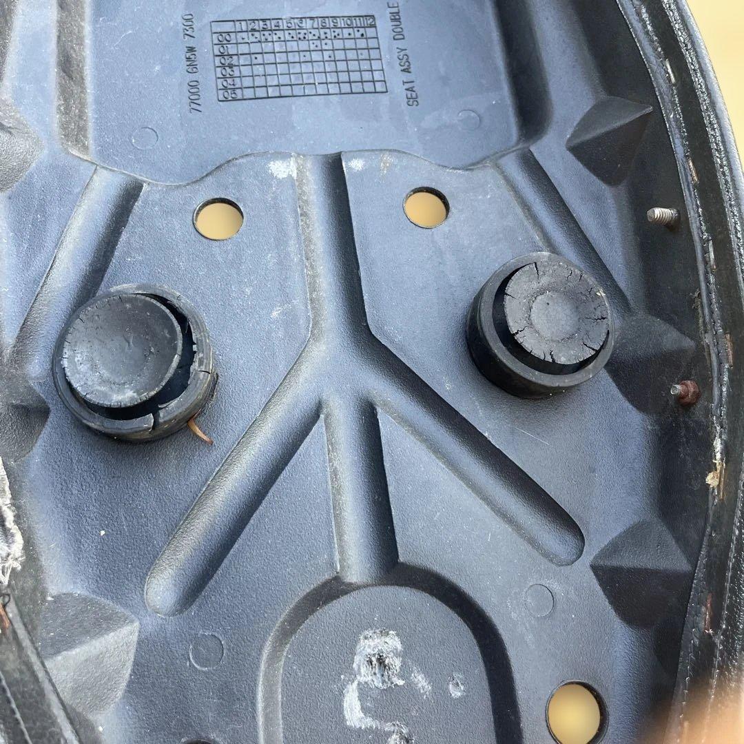 ホンダ　リトルカブ　シート