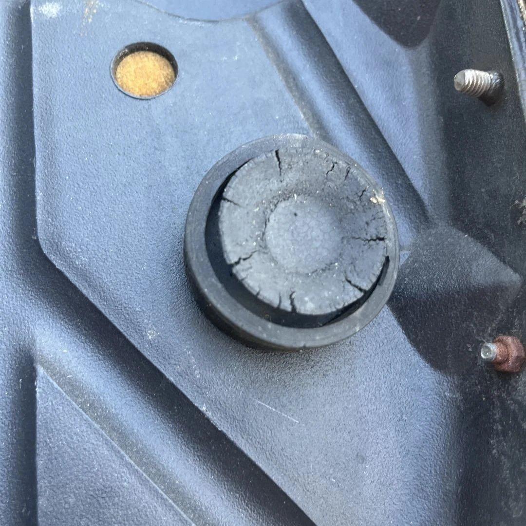 ホンダ　リトルカブ　シート