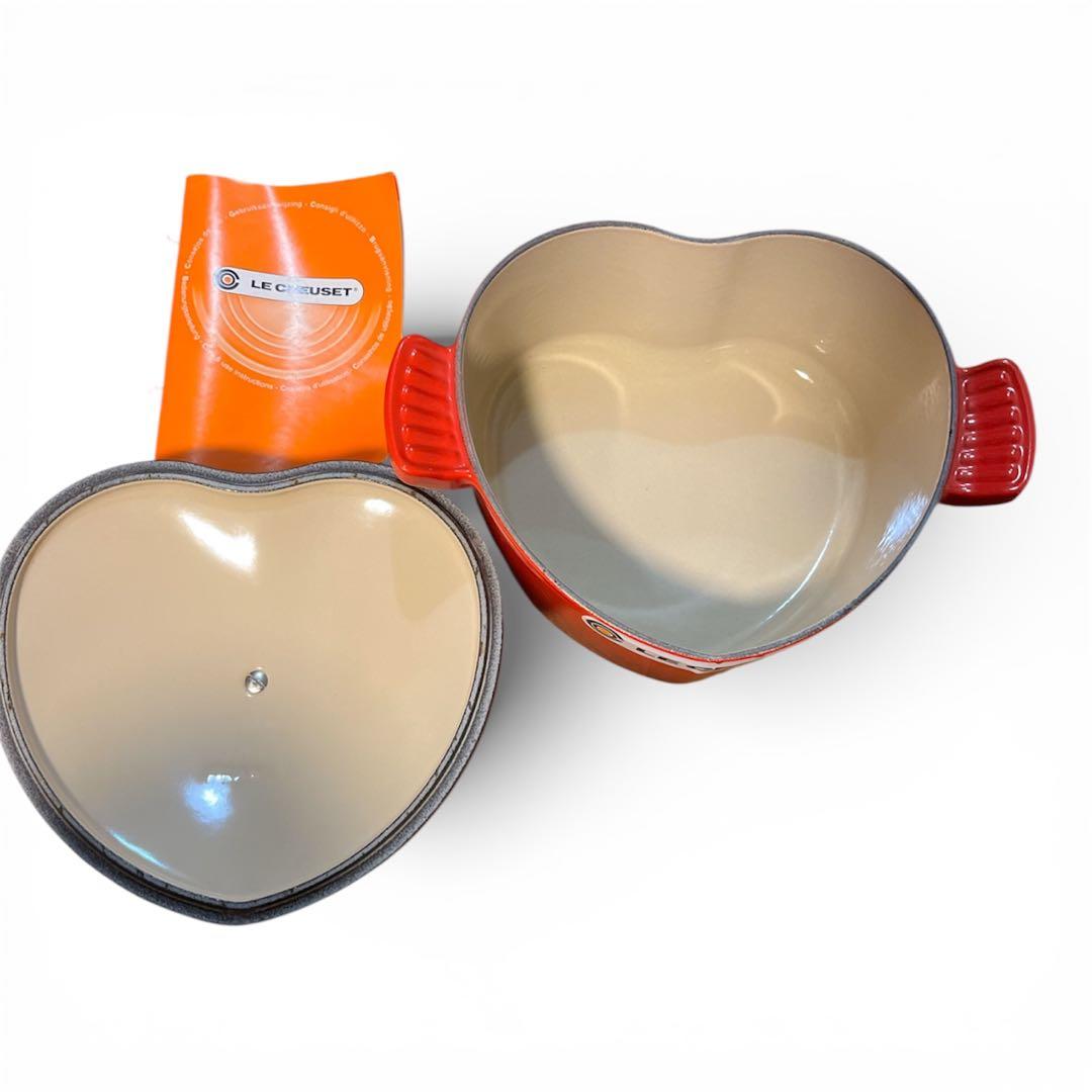 LE CREUSET ココットダムール(チェリーレッド)ホーロー鍋⭐︎ハート型⭐︎