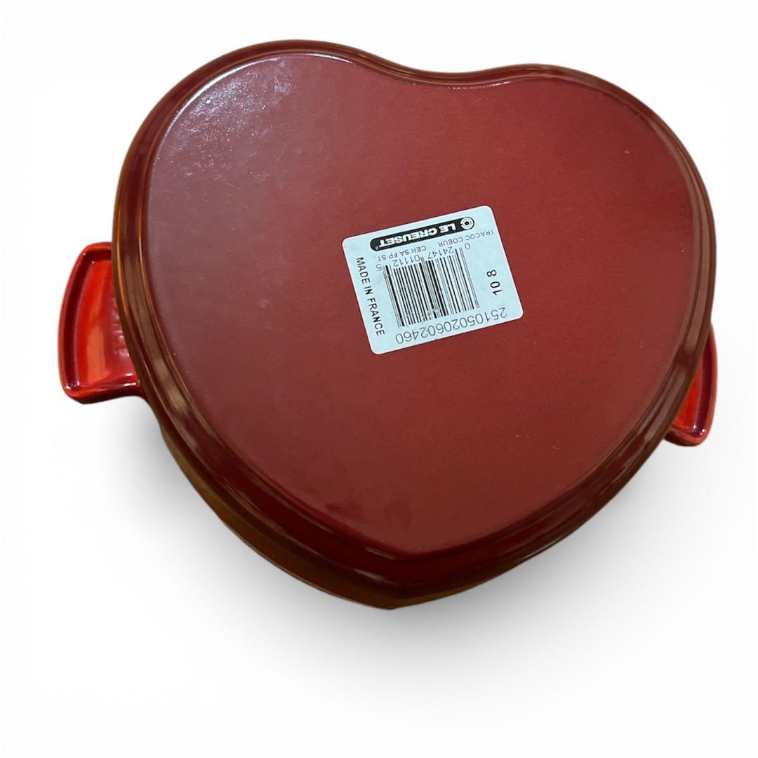 LE CREUSET ココットダムール(チェリーレッド)ホーロー鍋⭐︎ハート型⭐︎