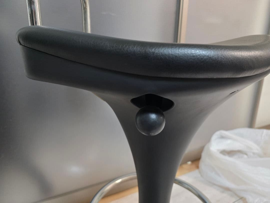 バースツール ガラス天板 スチールフレーム　チエアセット