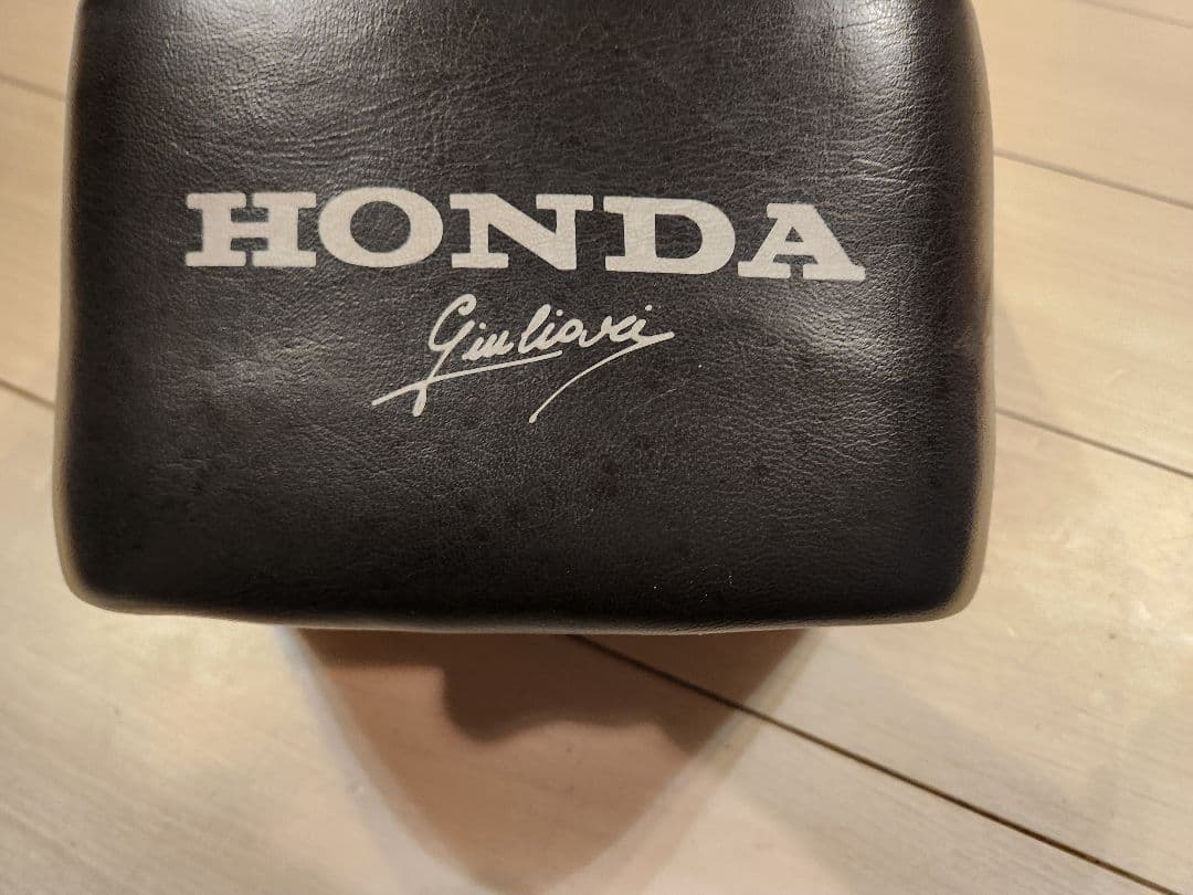 Honda CB400Nシート