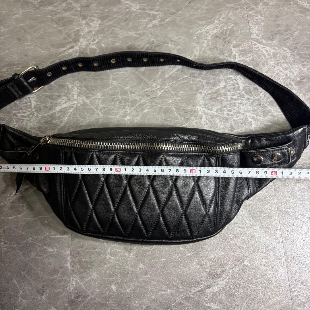 レザー　キルティング　ボディバッグ　ウエストポーチ　バイカー　ショルダー