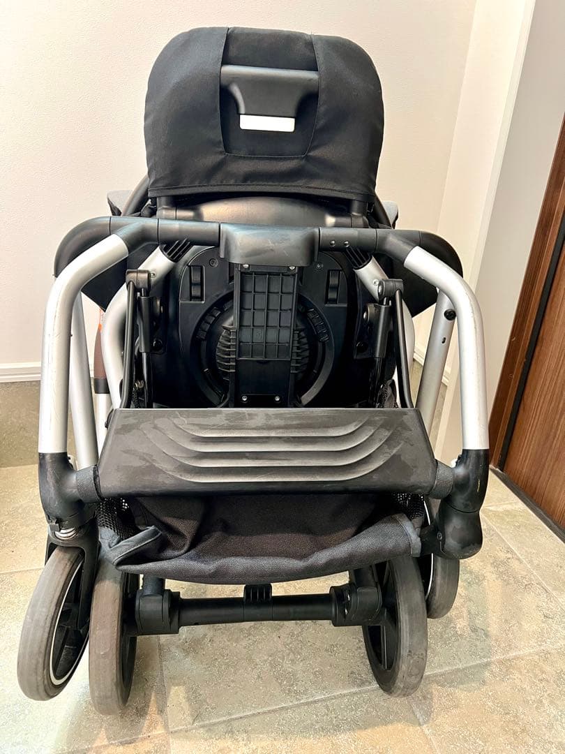 CYBEX EEZY S TWIST+ 2 ※国内未入荷品