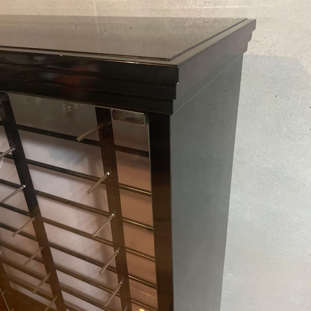 AYAYA　サングラス　キャビネット