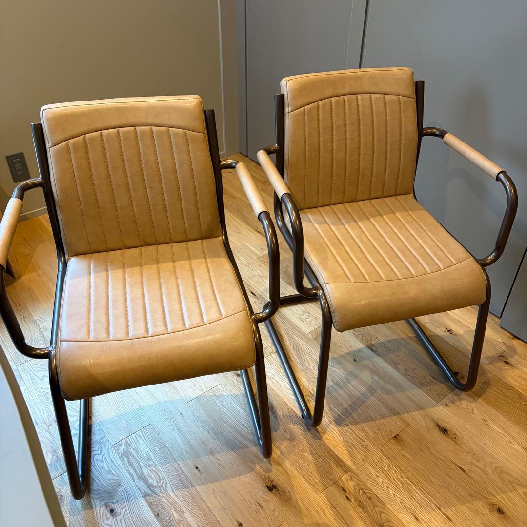 東谷　アームチェア　レザー　椅子　ダイニングチェア　2脚　セット　ベージュ