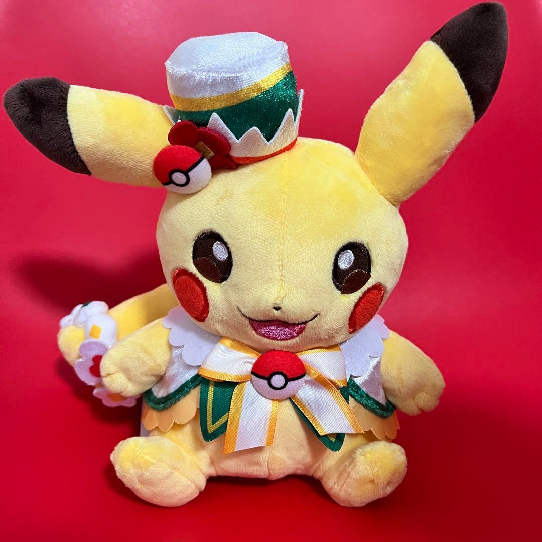 ポケパークカントー 限定 ピカチュウ イーブイ ぬいぐるみ　カーニバル衣装　オス