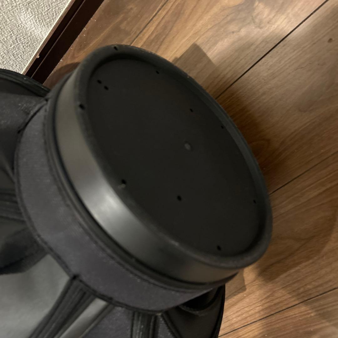 美品Puma プーマキャディバッグ　ブラック　ホワイトライン