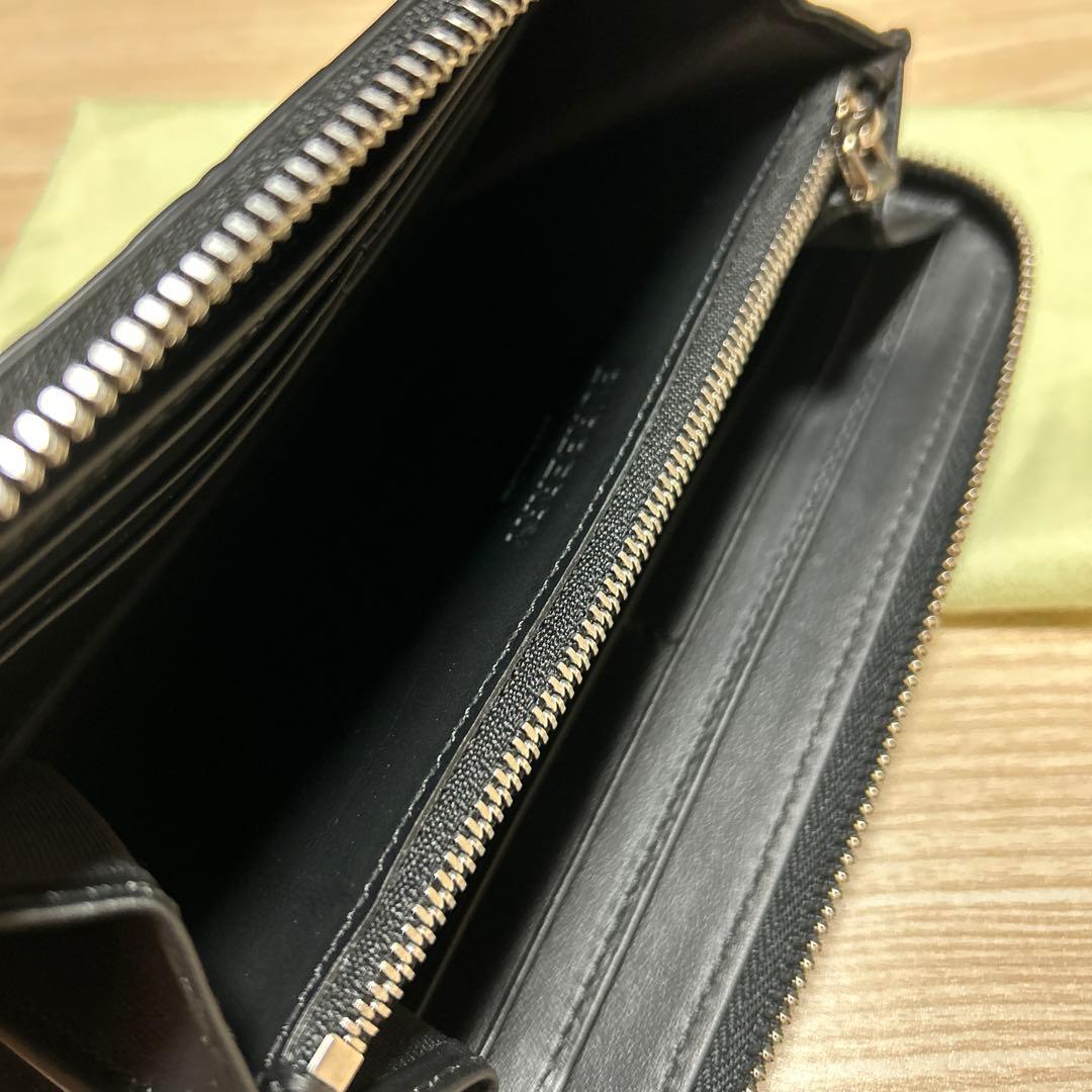 BURBERRY 黒 長財布