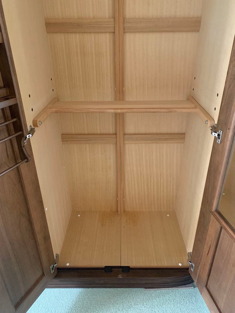 木製　洋服タンス　3枚扉　引出/鏡/ハンガーポール付