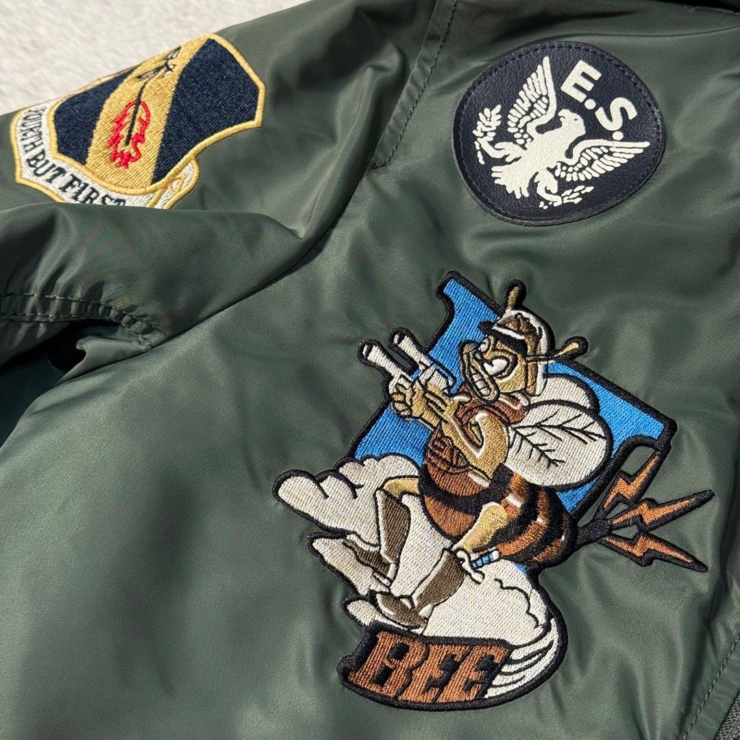未使用級 メンズXL AVIREX フライトジャケット L-2B ワッペン 刺繍