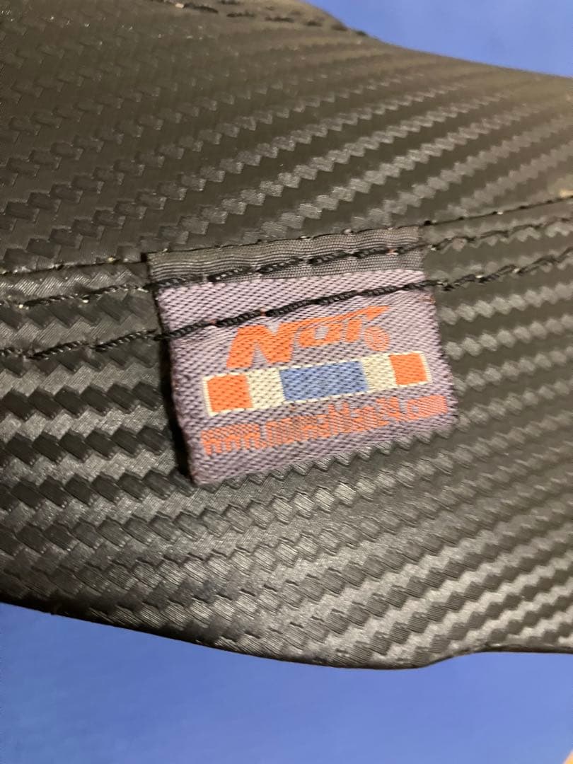 ノイワットダン　HONDA ホンダ　グロム　シート　JC61前期